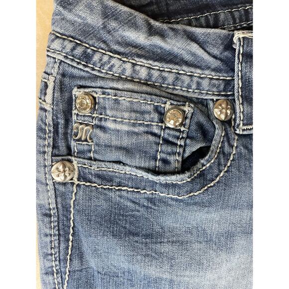 Miss Me Y2K medium wash bootcut angel wing embellished jeans size 29 - Picture 8 of 10